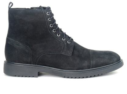 Black,8
