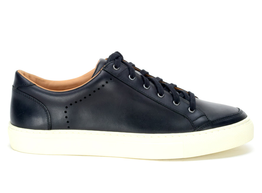 Black,8